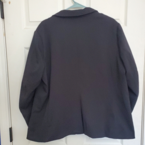 H&M Blazer - Picture 2 of 9